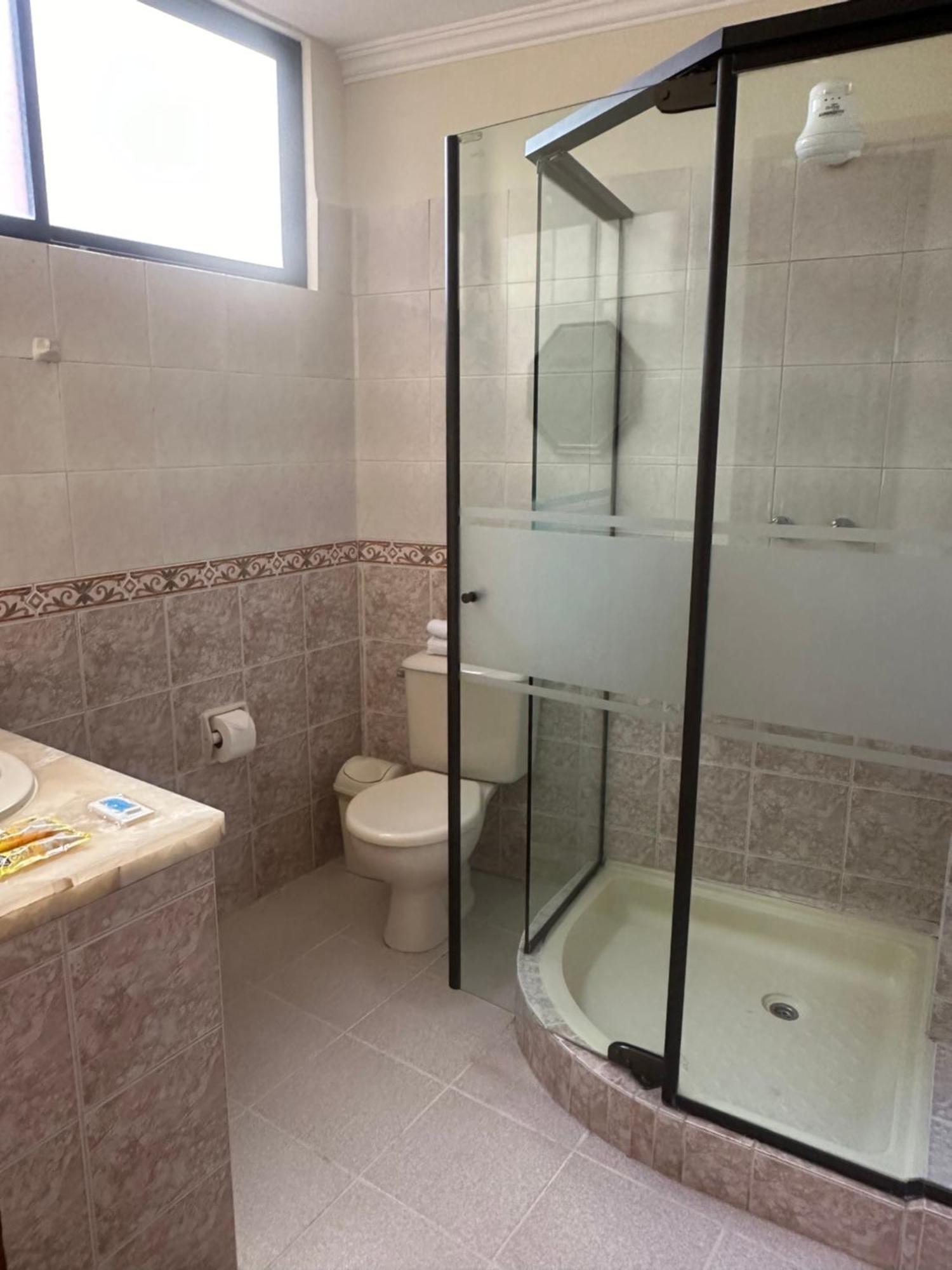 Hotel Oblitas Cochabamba Ngoại thất bức ảnh