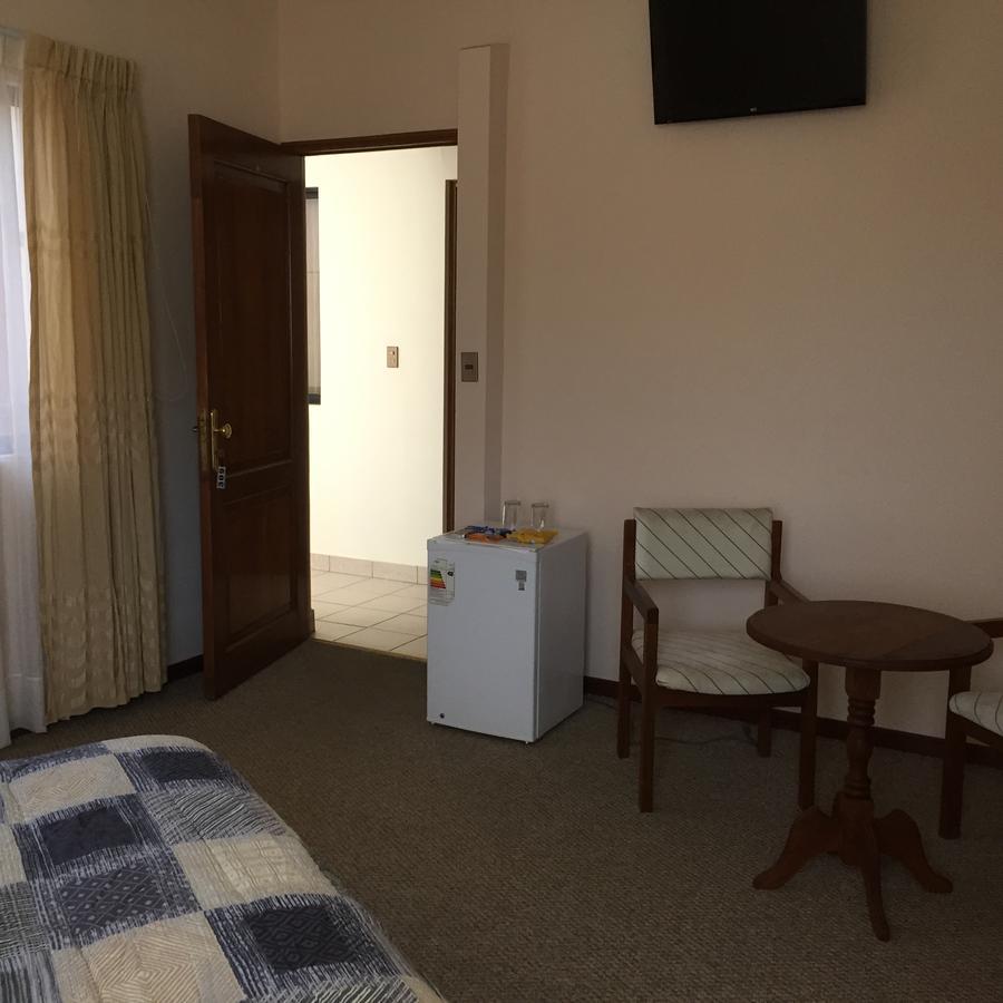 Hotel Oblitas Cochabamba Ngoại thất bức ảnh